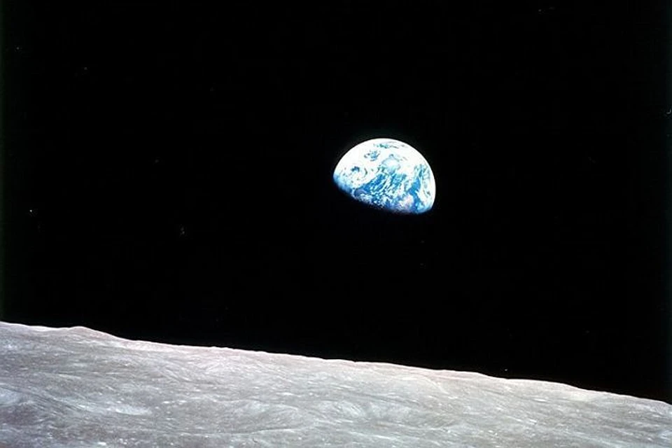 Европейское космическое агентство планирует построить на луне целую деревню для астронавтов. Фото: NASA