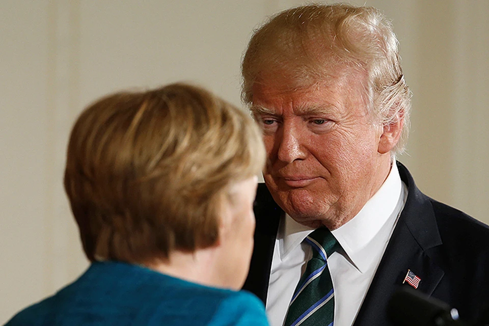 К слову, это был самый холодный прием в истории встреч лидеров США и Германии, они разговаривали ни о чем, симпатии между ними мы не увидели