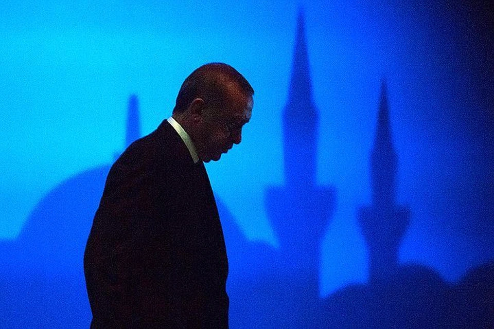 Итоги референдума: Турция получила Султана Реджепа Первого?