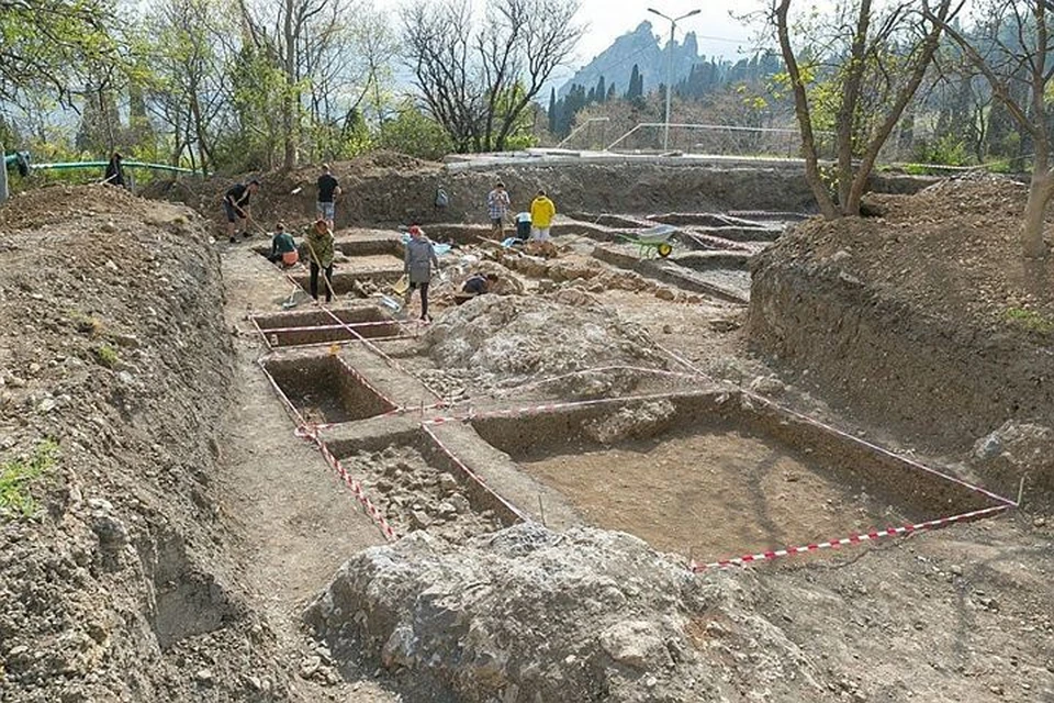 На территории «Артека» откопали византийский раритет.