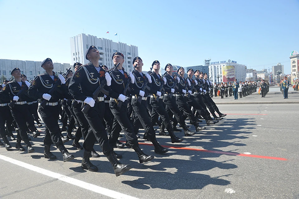 Хабаровчане увидели самый масштабный на Дальнем Востоке парад Победы