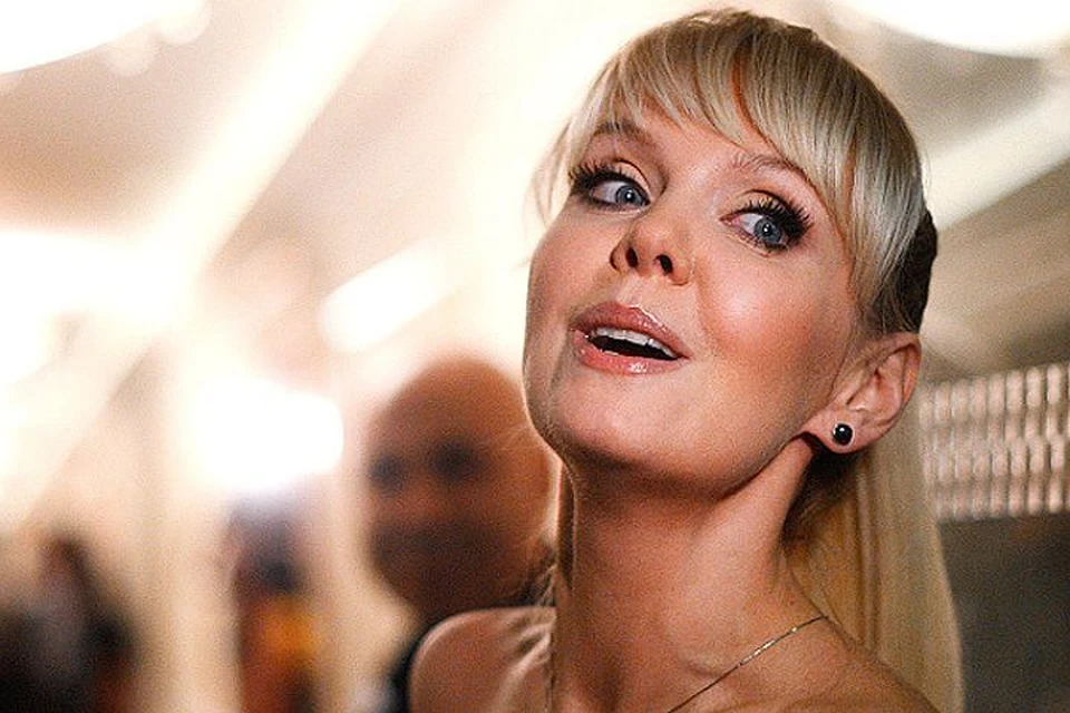 49-летняя певица Валерия показала идеальную фигуру в бикини