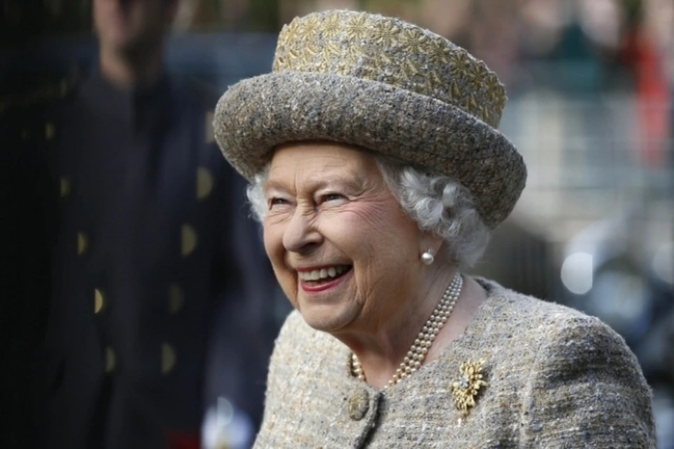Ученые утверждают, что примерно пятая часть жителей России имеют общие корни с британской королевой Елизаветой II