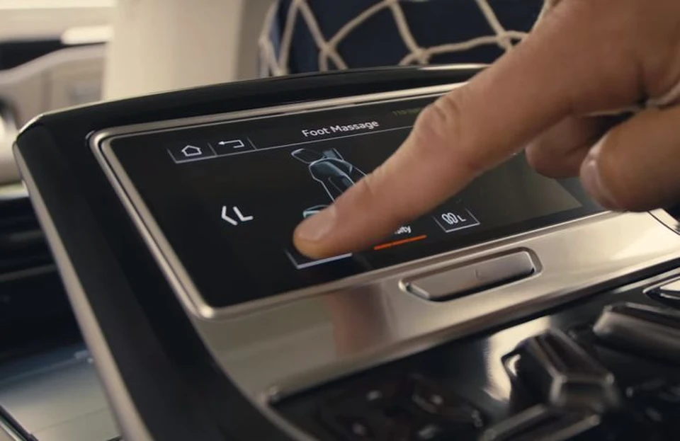 Audi A8 станет первым в мире автомобилем с функцией массажа для ног
