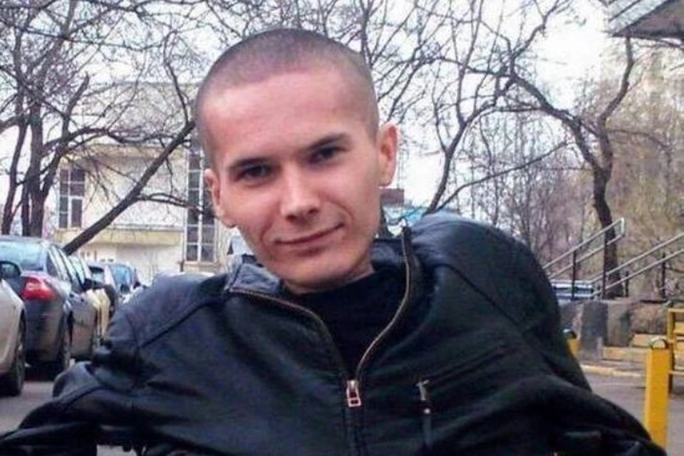 28-летний москвич Антон Мамаев страдает редким врождённым заболеванием – спинальной мышечной атрофией