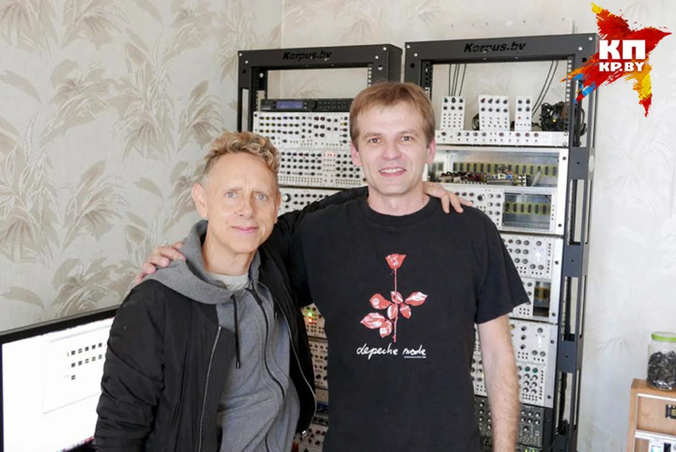 Лидер группы Depeche Mode Мартин Гор создает музыку с помощью приборов белоруса Алексея Ломана. Фото: личный архив