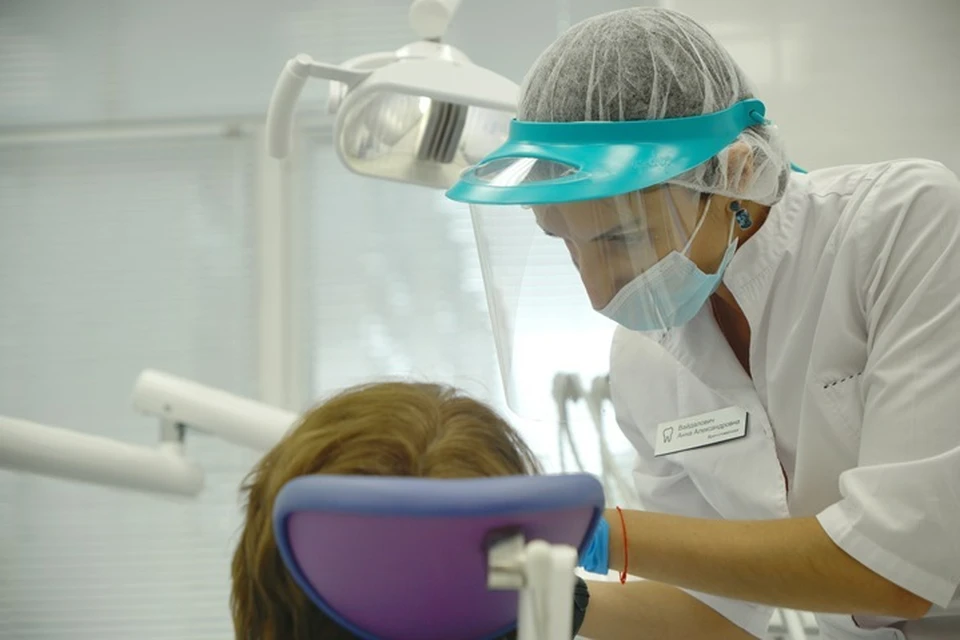 Стоматологий полным-полно, но далеко не все имеют необходимую лицензию, соответствующих специалистов и оборудование
