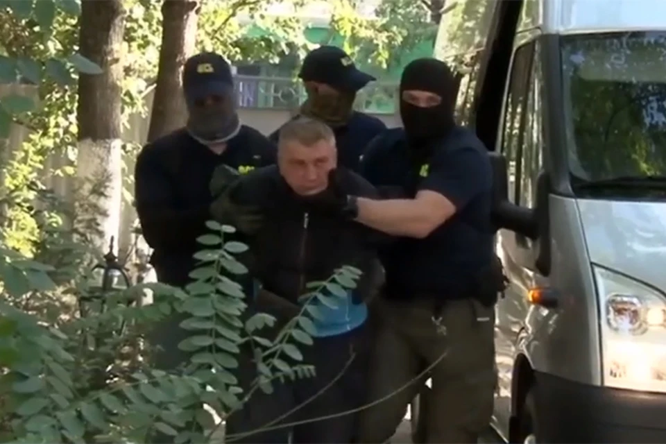 Задержанный мужчина — военнослужащий, его подразделение находится в Крыму