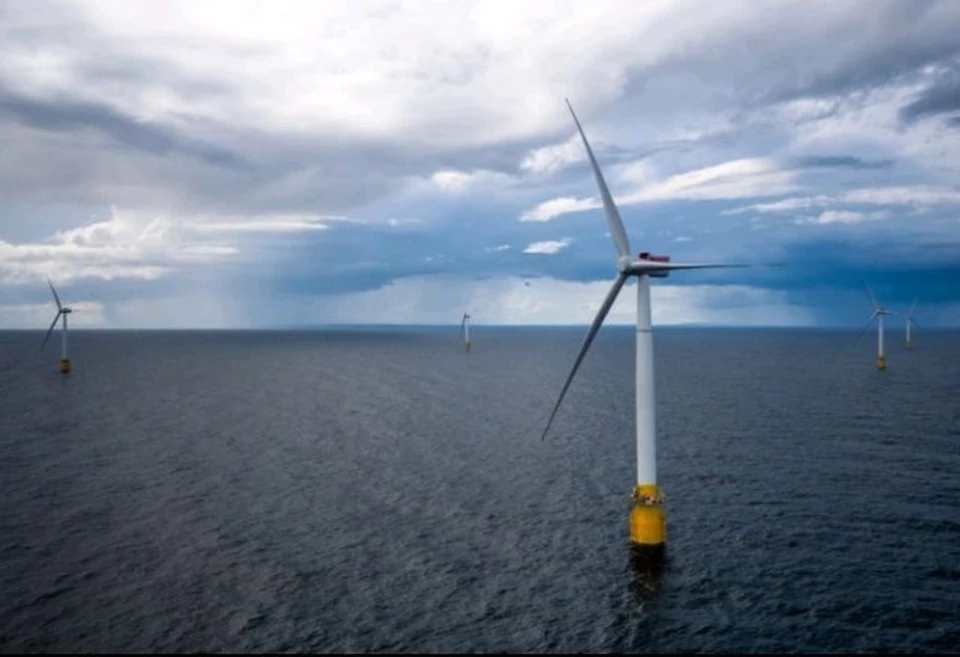 Плавучая электростанция состоит из шести ветряков, мощностью в шесть мегаватт каждый. ФОТО Statoil