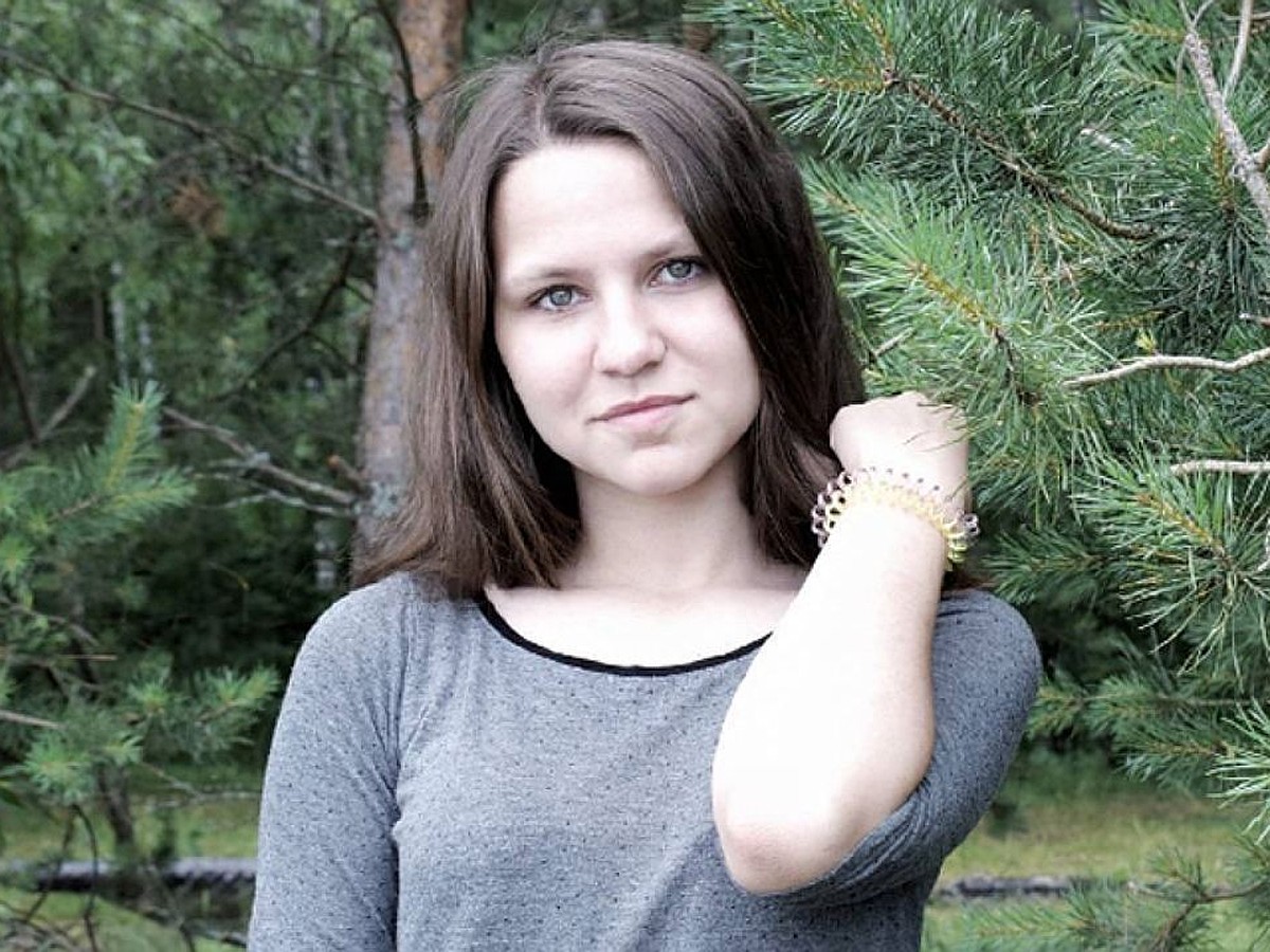 Звезда секс-оргии в ночном клубе Ксения Смирнова добровольно ушла из  университета - KP.RU