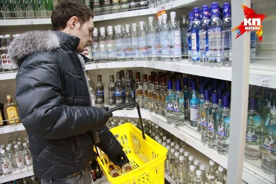В Кемеровской области 775 организаций официально продают алкоголь в розницу.