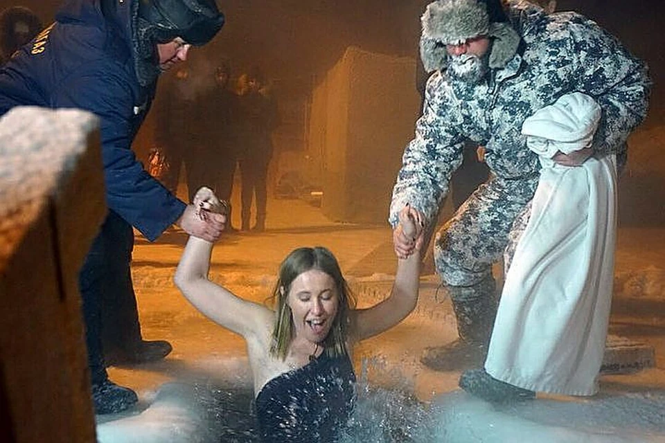 Ксения ответила критикам, решившим, что она искупалась в загрязненной канализационными водами реке Ушайке. Фото: Инстаграм.