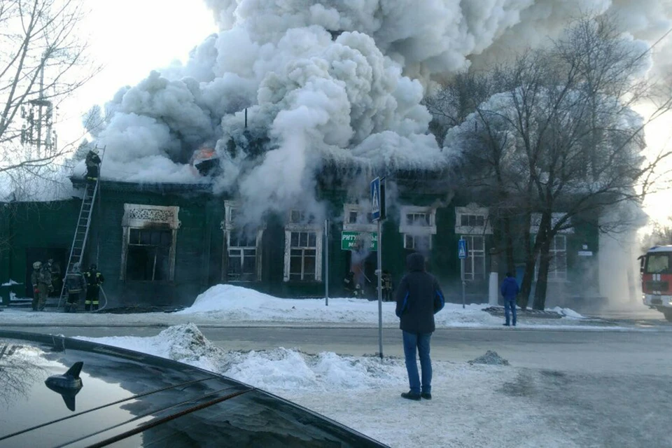 Жуткий пожар в Барнауле