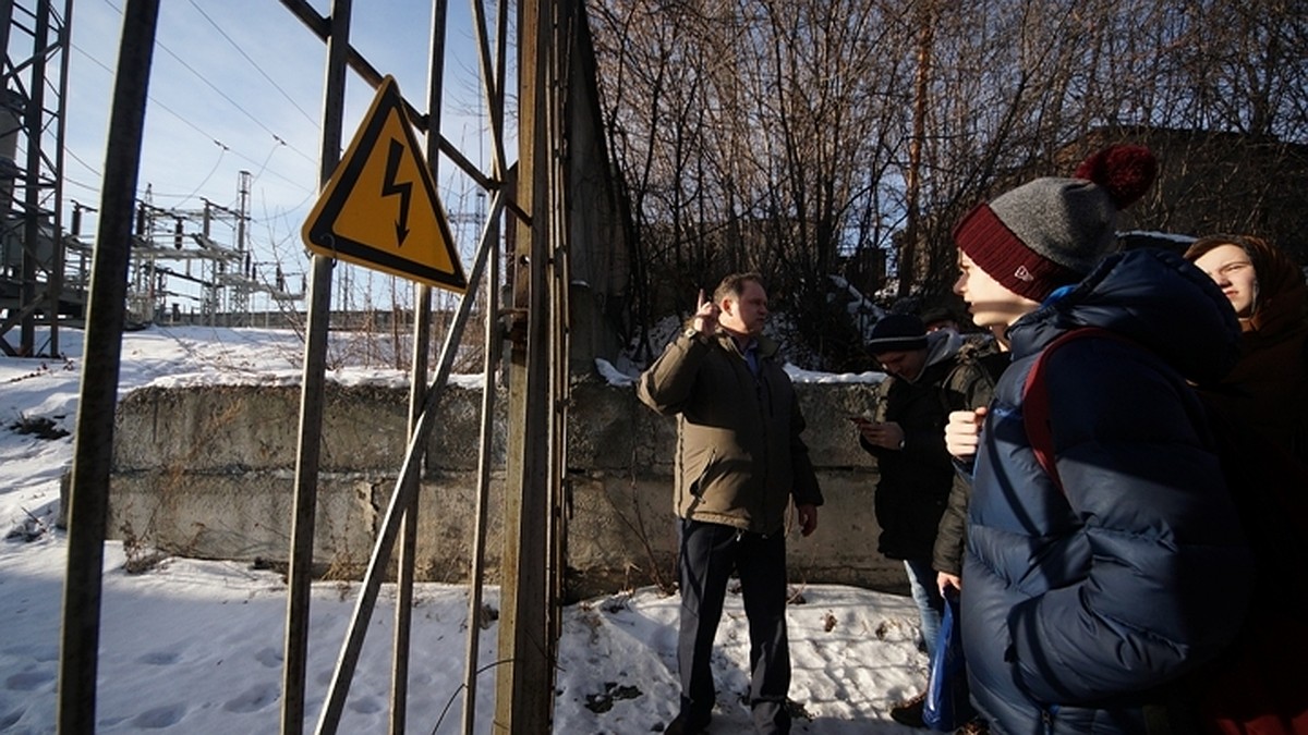 «Когда запитали реанимацию с больными детьми, за спиной словно выросли  крылья»: тагильские энергетики рассказали школьникам, как спасали город  после летнего урагана - KP.RU