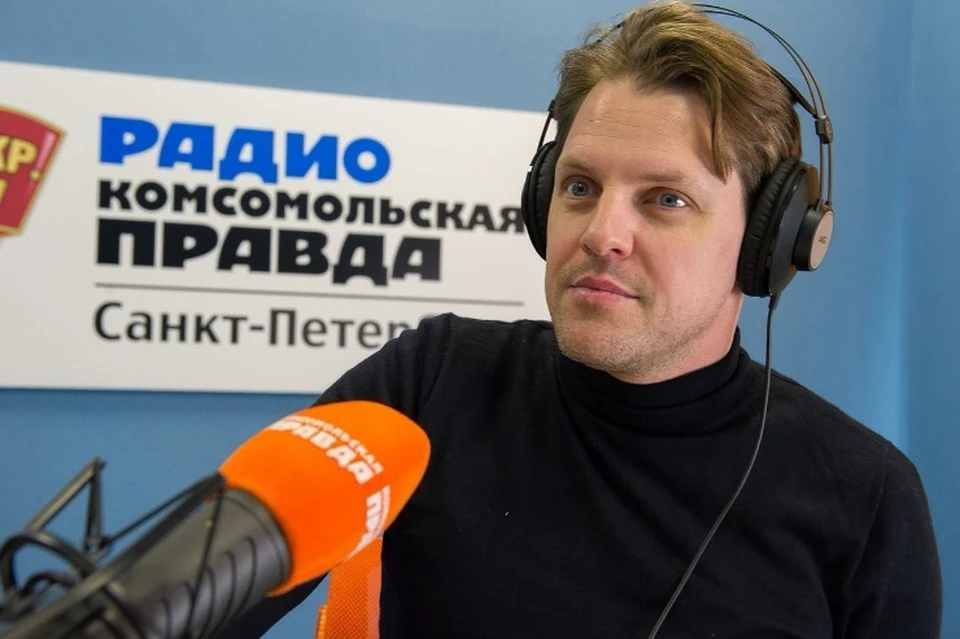 Иван Ожогин в студии радио «Комсомольская Правда в Петербурге»