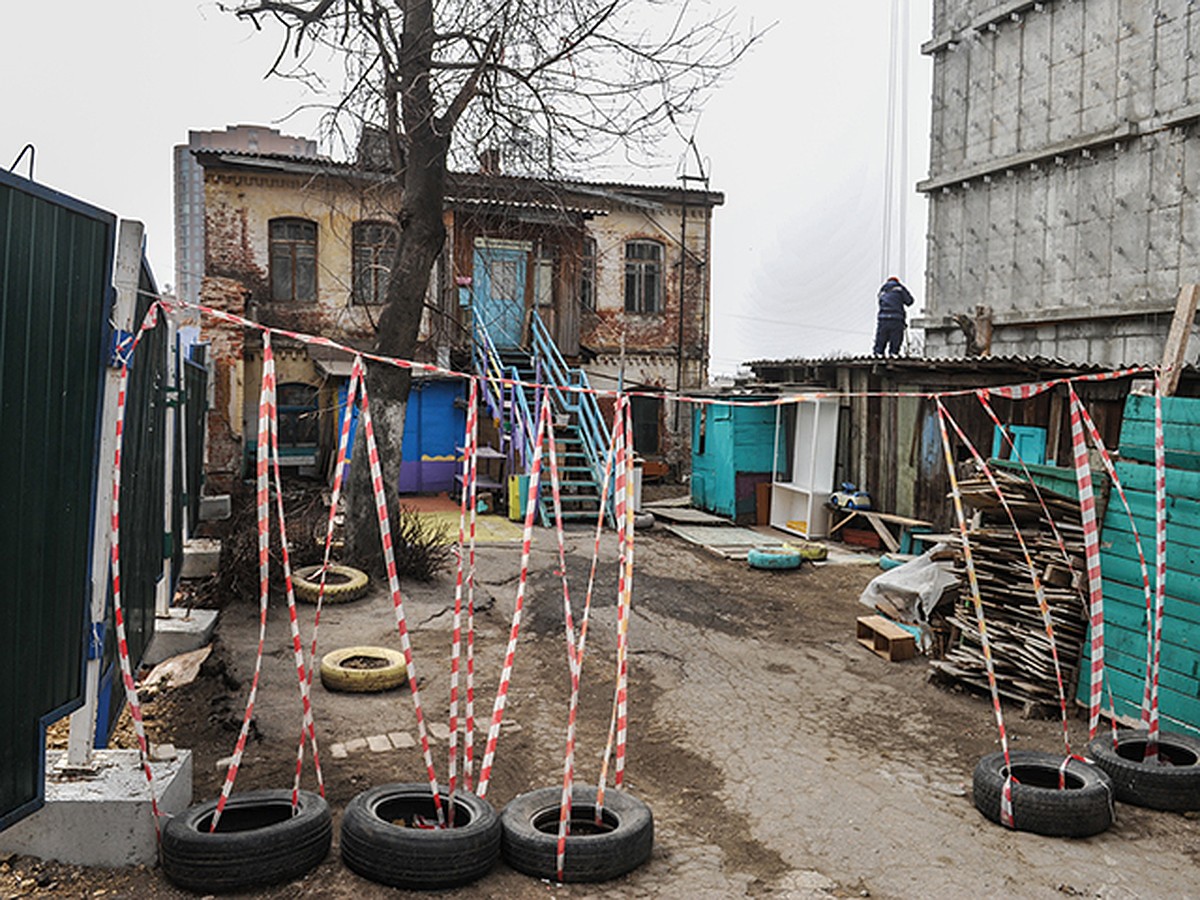 Дом преткновения: Хабаровские пенсионеры оценили две свои квартиры в 70  миллионов рублей - KP.RU