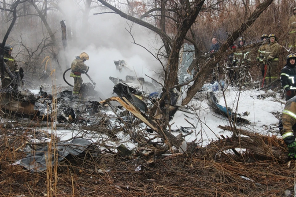В Хабаровском крае 12 апреля объявили днем траура по погибшим в крушении вертолета Ми-8