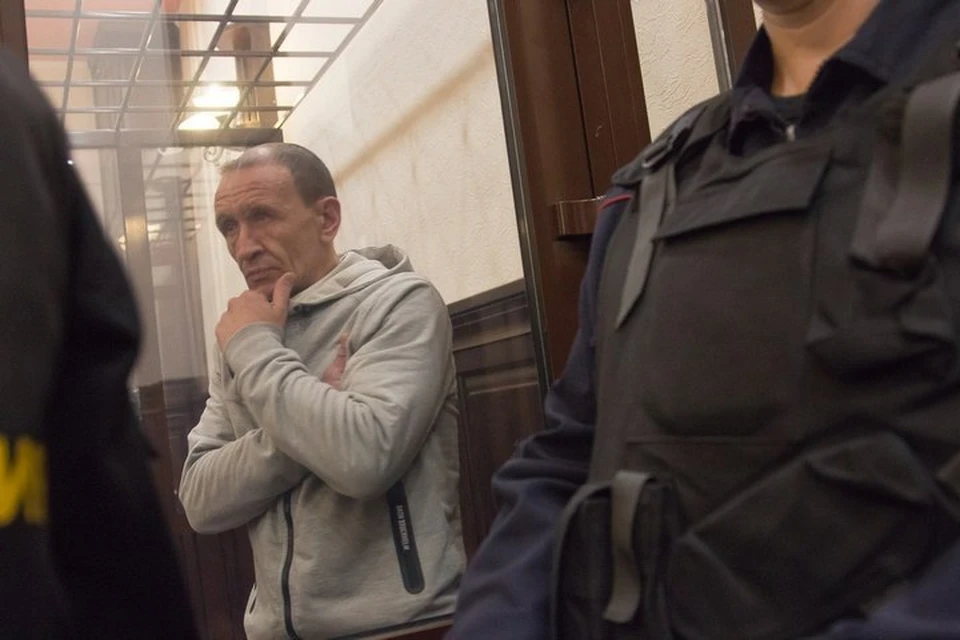 Тушивший "Зимнюю вишню" в Кемерове командир пожарного звена останется под арестом