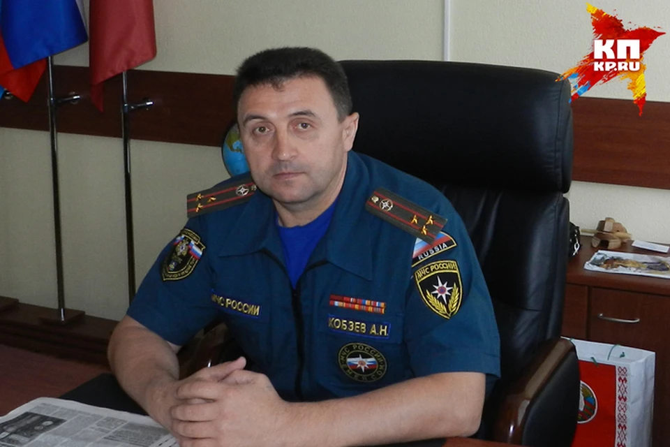 Звания Александра Кобзева суд также не лишил.