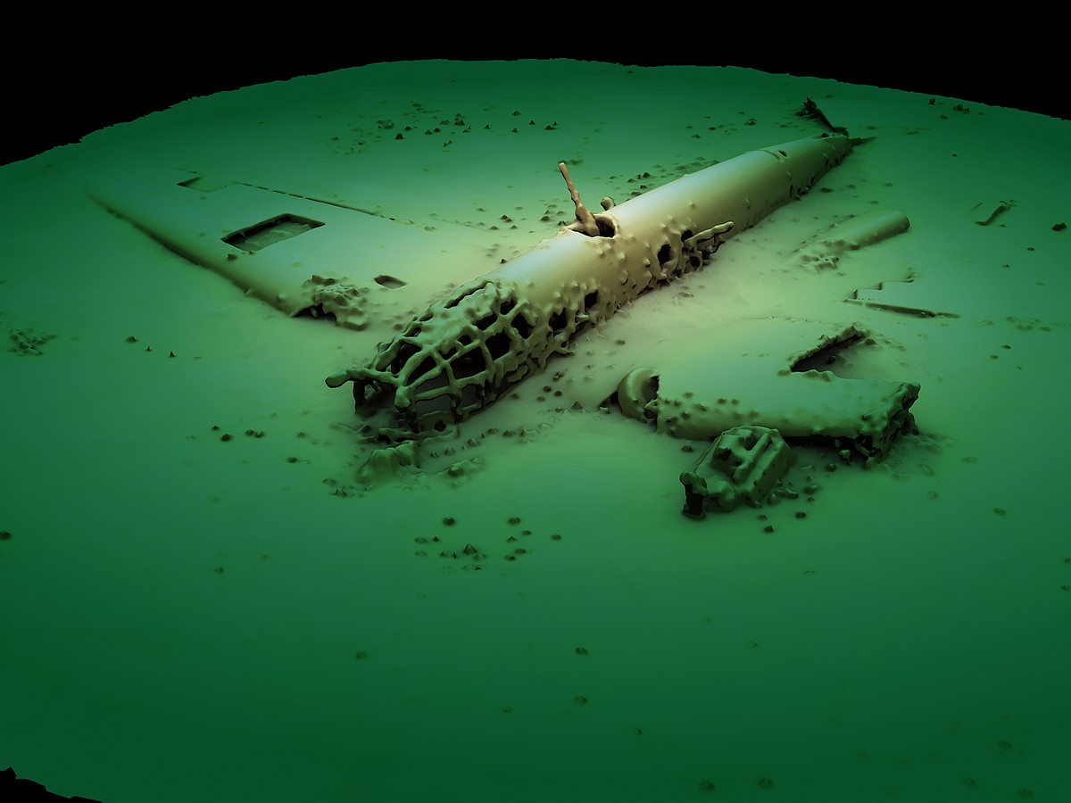 затонувшие самолеты фото