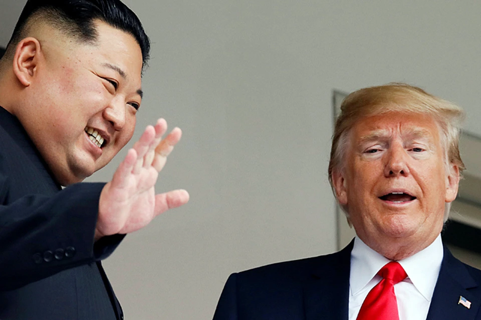 Дональд Трамп встретился со своим северокорейским коллегой.