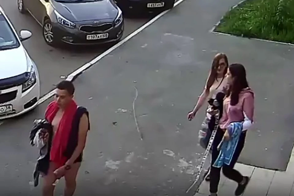 Подростков, которые прыгали по крышам авто в Иркутске, разыскивает полиция