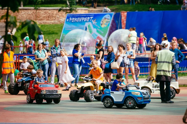 Куда отправиться на прогулку с ребенком в Пскове
