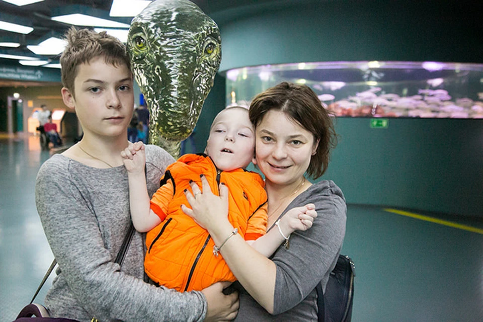 Екатерина Коннова с сыновьями