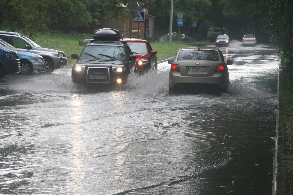 Жители регулярно наблюдают потопы на улицах Нижнего Новгорода после сильных ливней