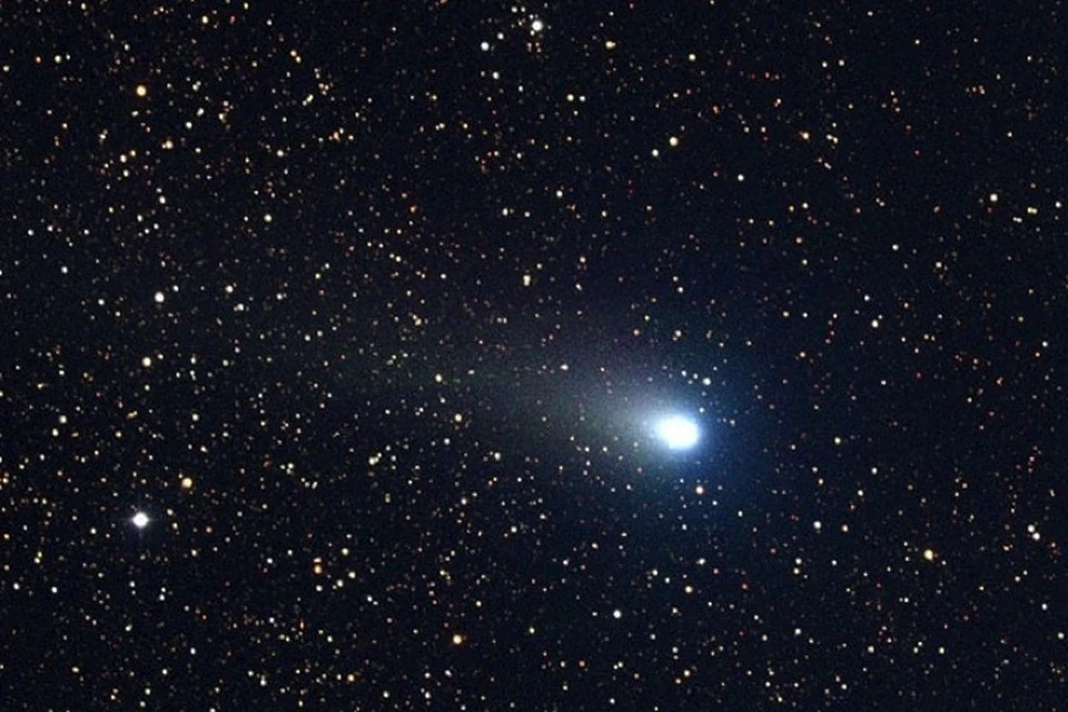 Комета видна перед рассветом.