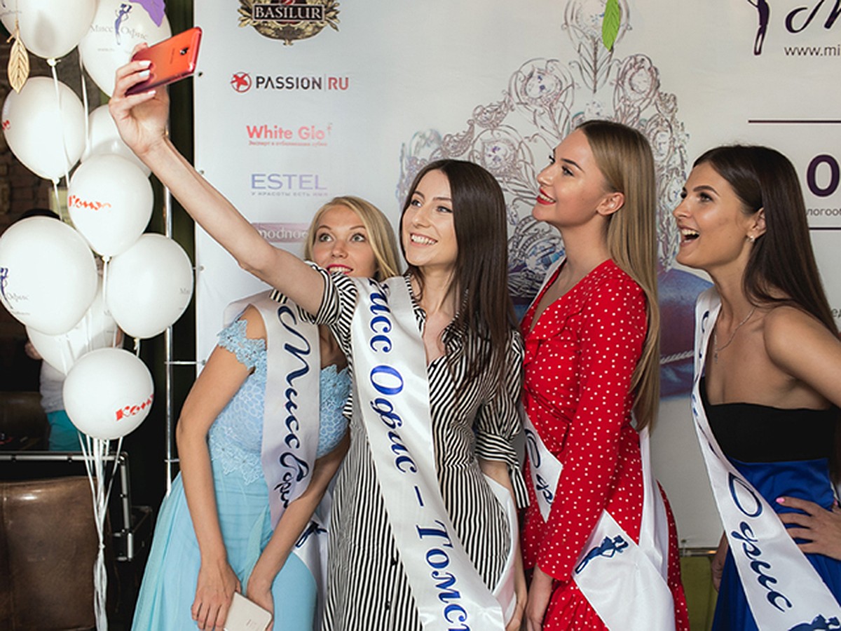 Бритни Скай кез келген порно