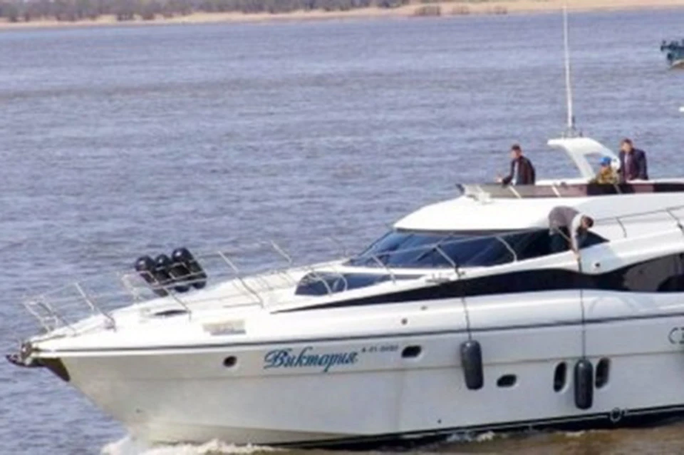 Правительство Хабаровского края продает «золотую» яхту бывшего губернатора