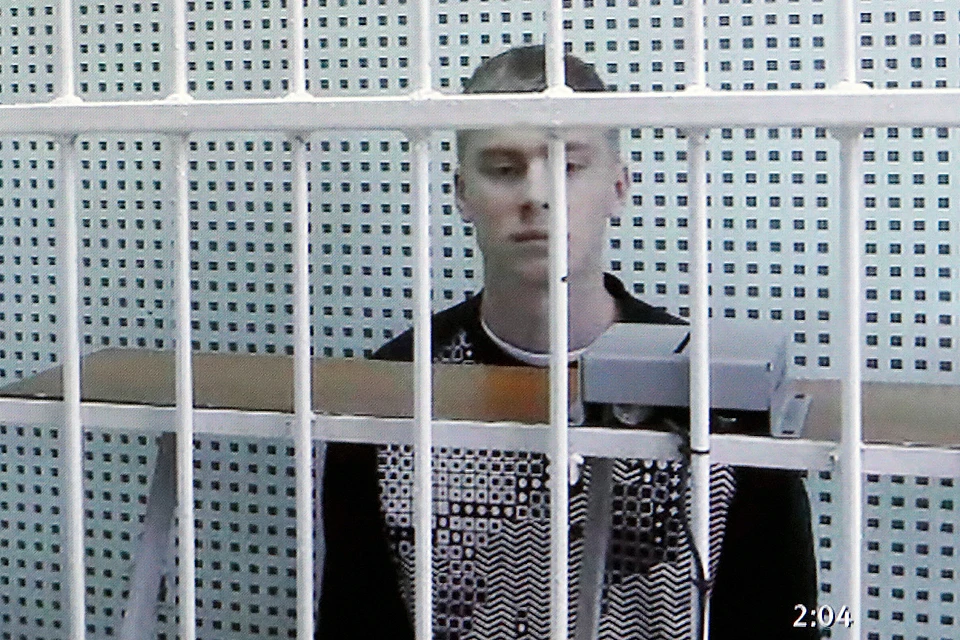 Младший брат нападающего "Зенита" Александра Кокорина Кирилл Кокорин во время рассмотрения жалобы на арест.
