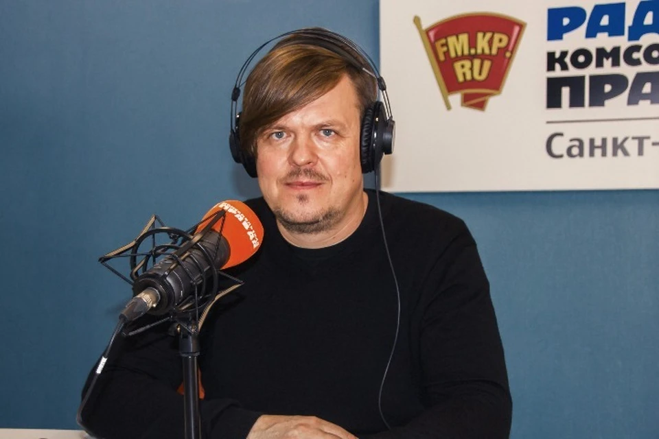 Ян Николенко в студии радио «Комсомольская Правда в Петербурге»