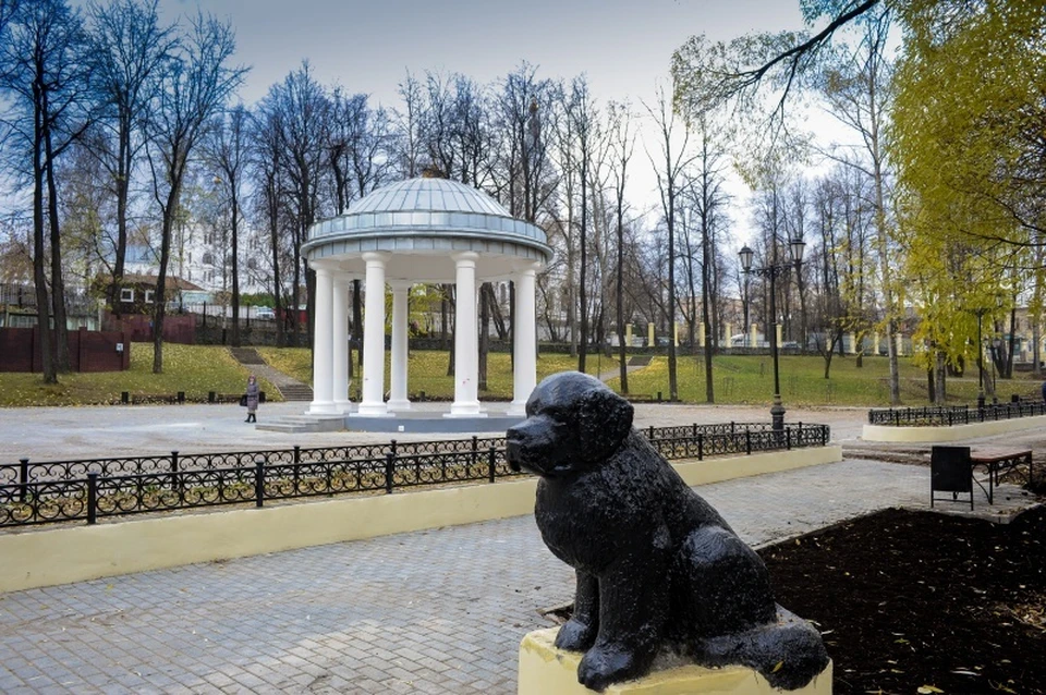 Парки перми. Ротонда в райском саду Пермь. Райский сад Пермь Мотовилиха. Сквер Свердлова Пермь. Райский сад (парк им. Свердлова) Пермь.