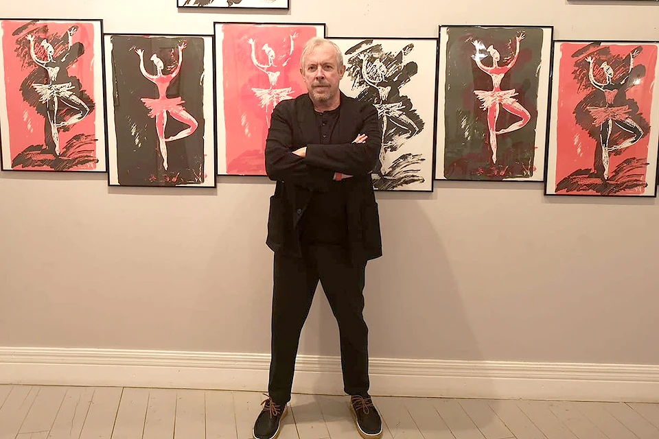 Андрей Макаревич на выставке «Принцип красного».