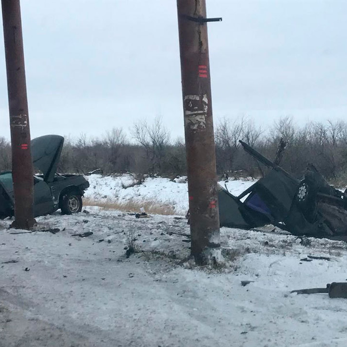 Один погиб, полсотни ранено: На ноябрьских праздниках произошло больше 200  аварий - KP.RU