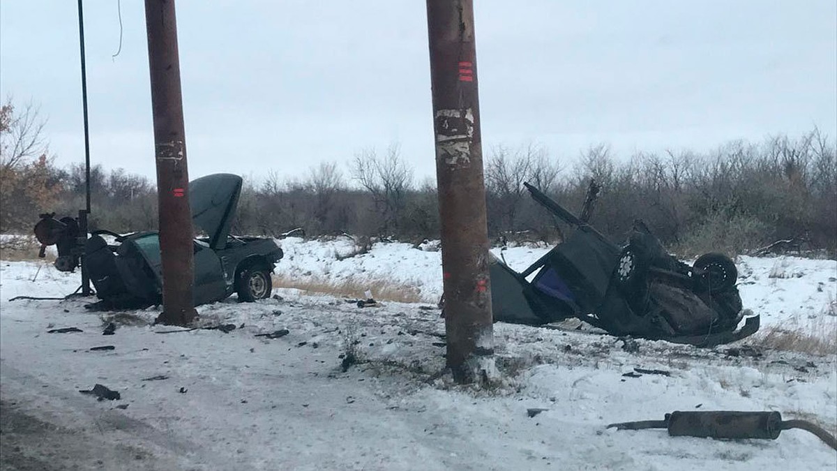 Один погиб, полсотни ранено: На ноябрьских праздниках произошло больше 200  аварий - KP.RU