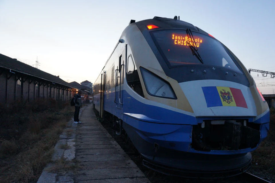 Поезд Яссы-Кишинев отправляется в 17:42, со станции Сокола.