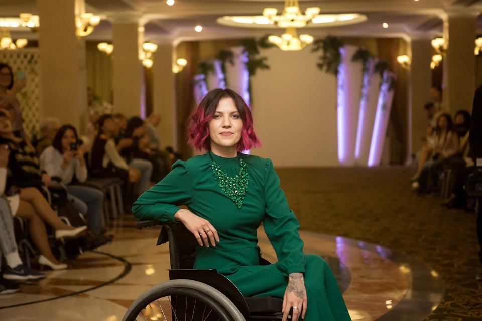 Янина Серенко в 23 года попала в аварию и оказалась в инвалидном кресле.