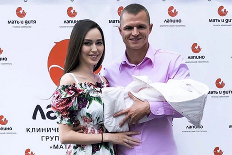Анастасия Костенко родила 31-летнему Тарасову второго ребенка в начале лета