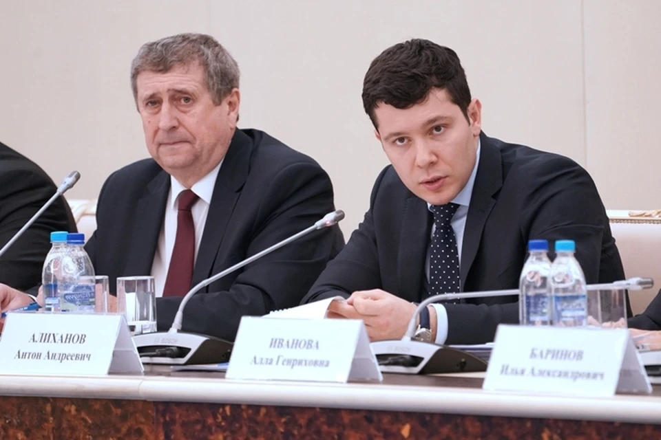 В заседании совета в Светлогорске приняли участие заместитель премьер-министра Республики Беларусь Михаил Русый и губернатор Антон Алиханов.
