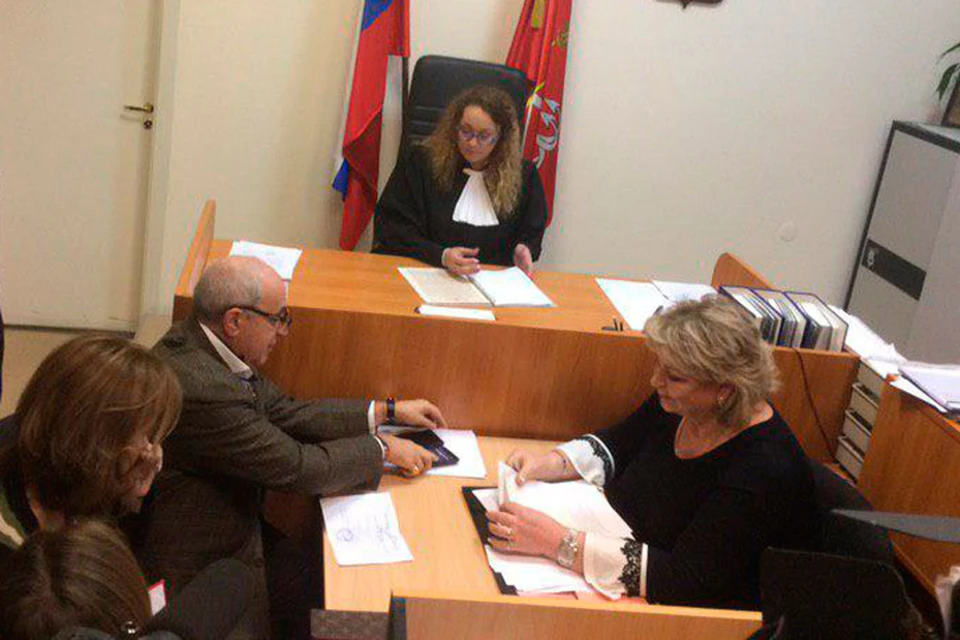 В Петербурге начался процесс развода Андрея Аршавина и Алисы Казьминой. Сами ответчики в суде не появились.