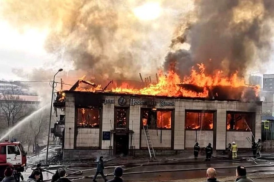 Ресторан воспламенился как спичка. Фото: dpskontrol_125rus.