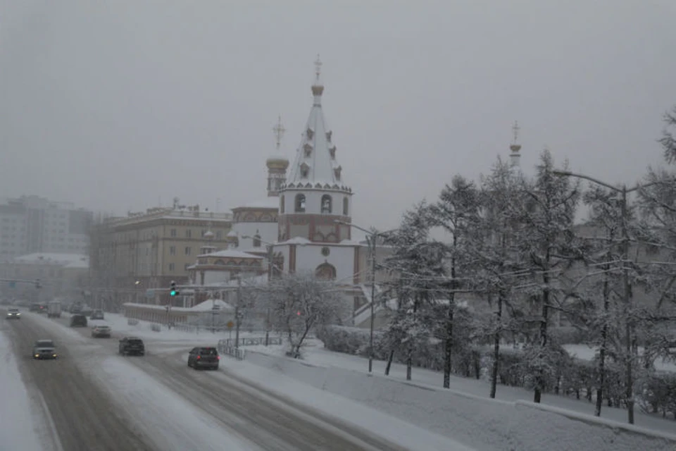 Синоптики: снег, метели и сильный ветер прекратятся в Иркутской области к 21 марта.