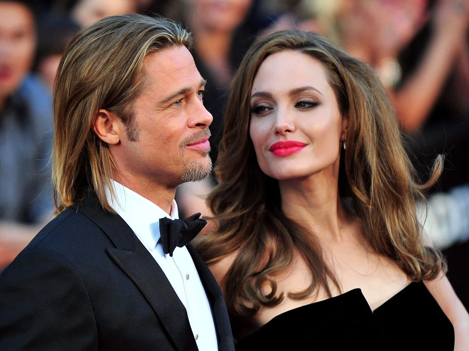 Анджелина Джоли и Брэд Питт мечтают избавиться друг от друга.