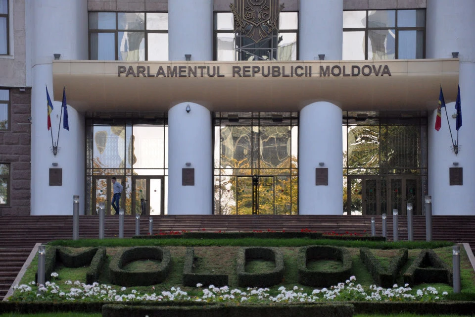 В марте в молдавском парламенте было проведено всего одно заседание