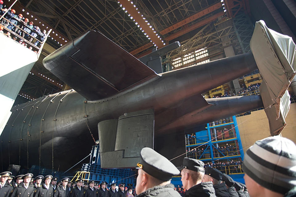 Это первая в российском военно-морском флоте субмарина, способная нести беспилотные подводные аппараты "Посейдон". Фото: Олег Кулешов/ТАСС
