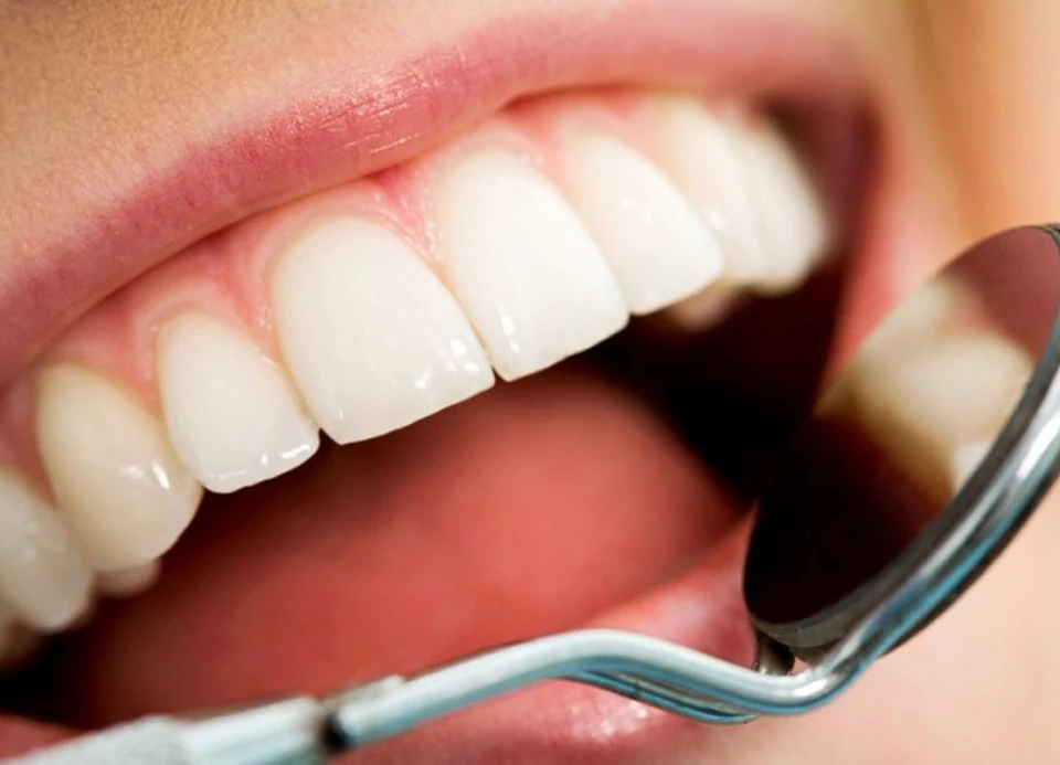 Правильный уход может компенсировать наследственность в плане состояния зубов