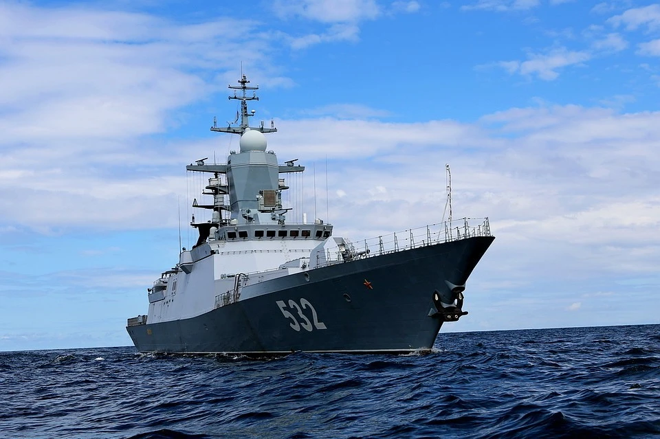 Балтийский флот ВМФ России взял на контроль обстановку в районе учений. Фото: пресс-служба Балтфлота